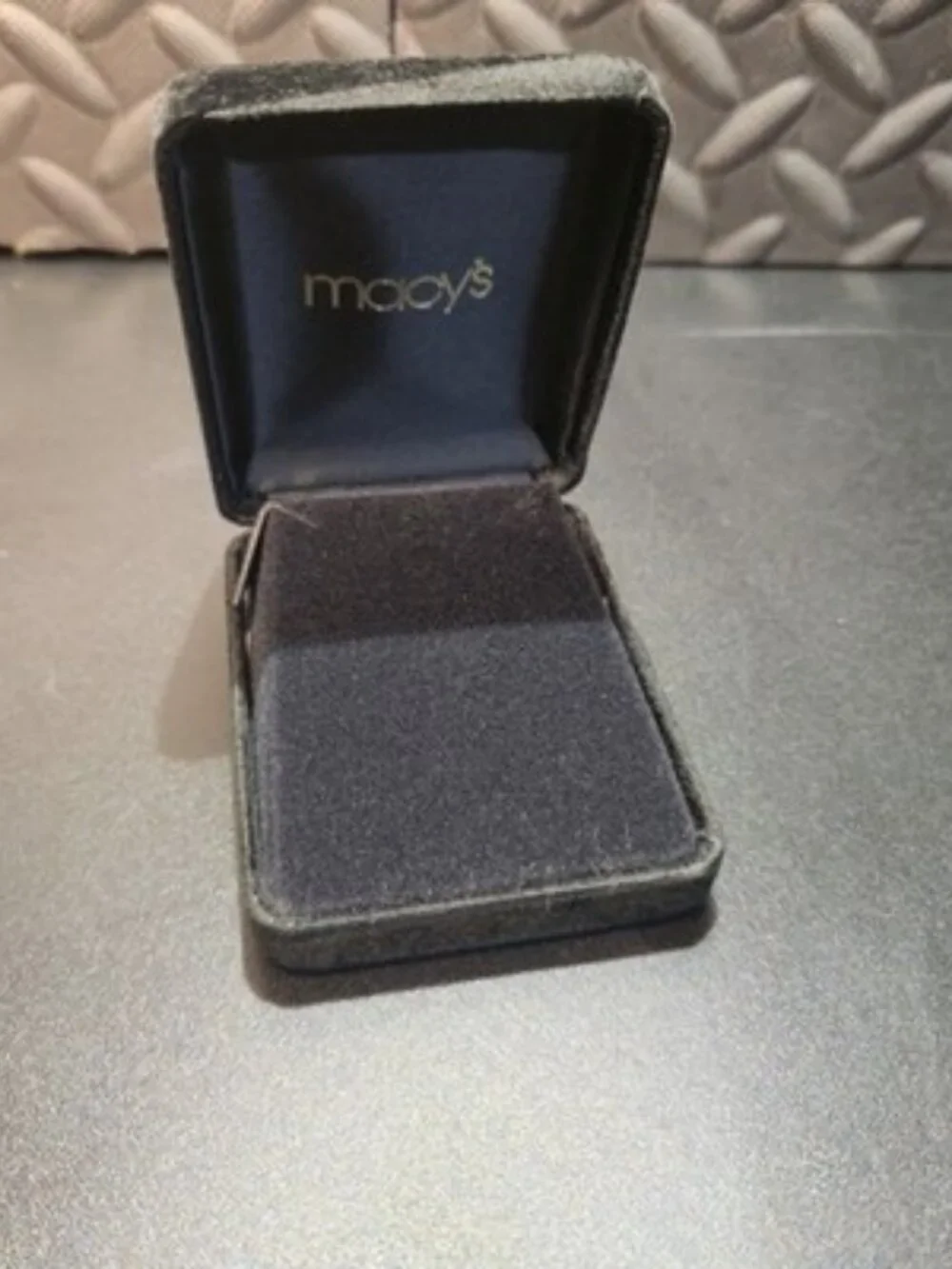 Vintage Macy’s Black Velvet Jewelry Box 3.5